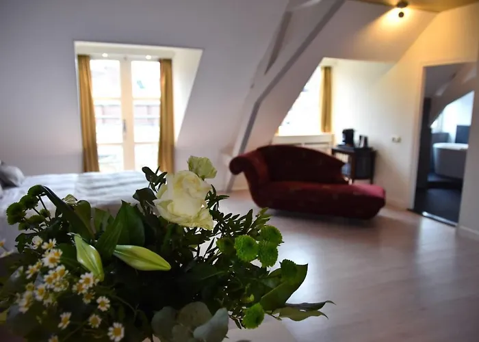 Zzzuite25 ベッド・アンド・ブレックファスト