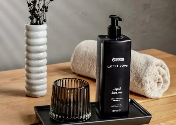 ベッド・アンド・ブレックファスト Zzzuite25